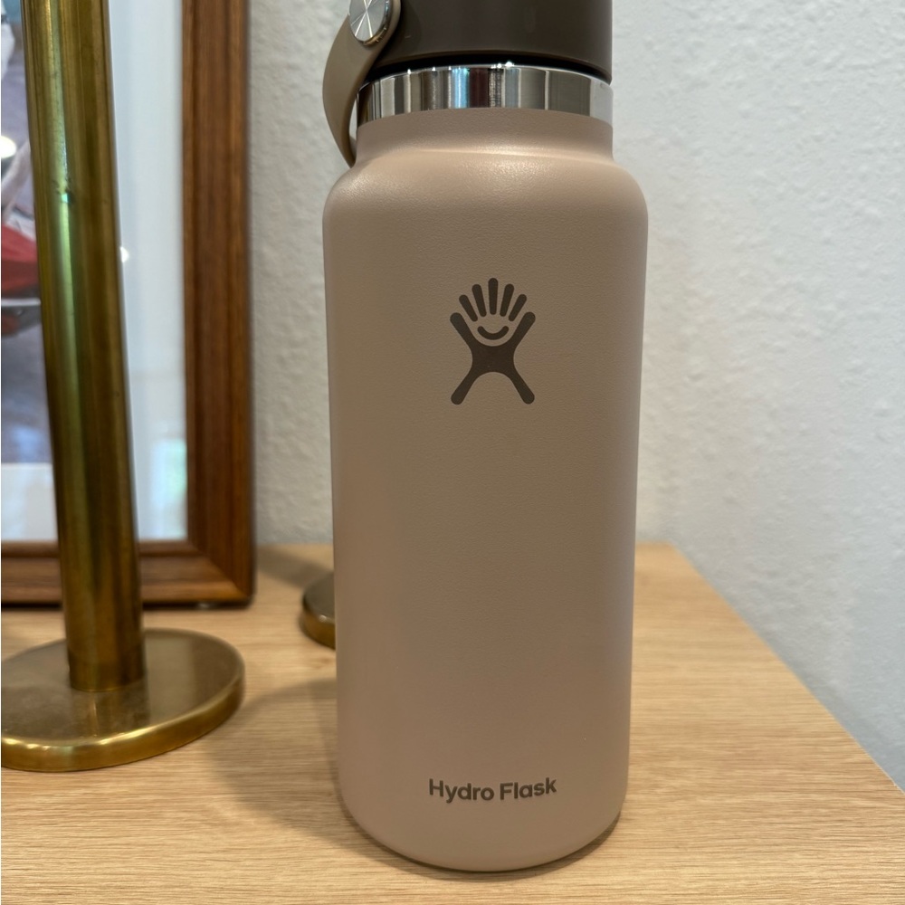 Hydro Flask - Taproot Whole Foods Exclusive 32oz